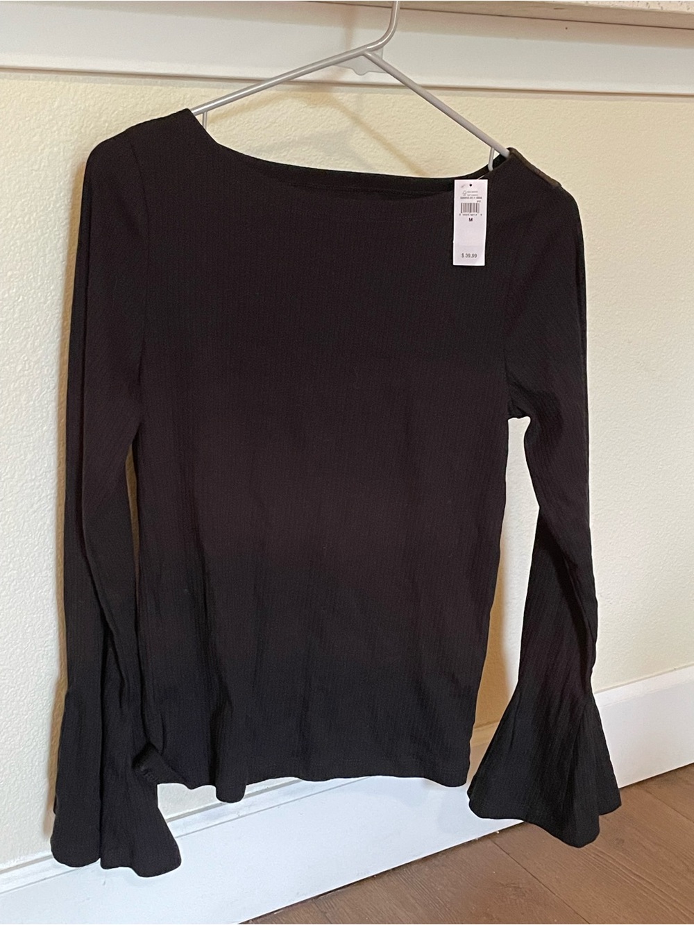 Gap Black Long-Sleeve Boatneck Top w/ Bell Sleeves